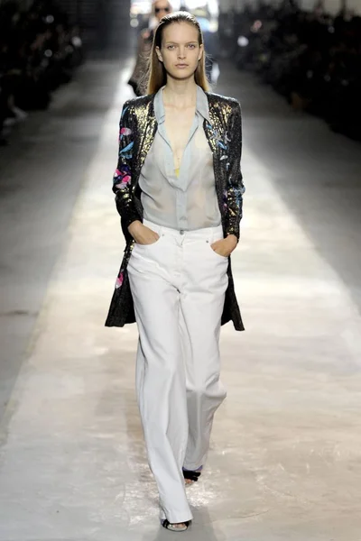 Look 55